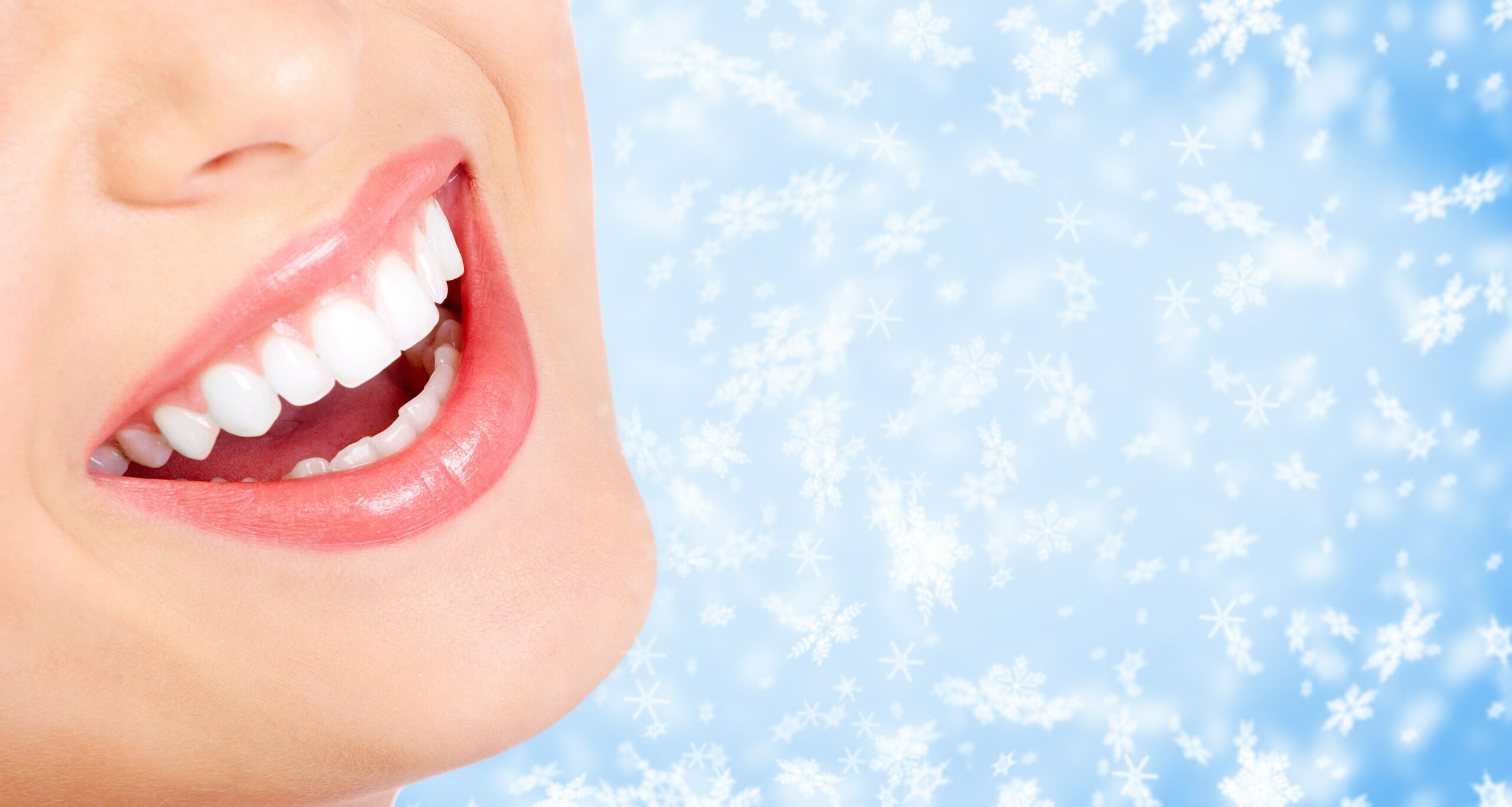 How to Whiten Your Teeth for the Holidays